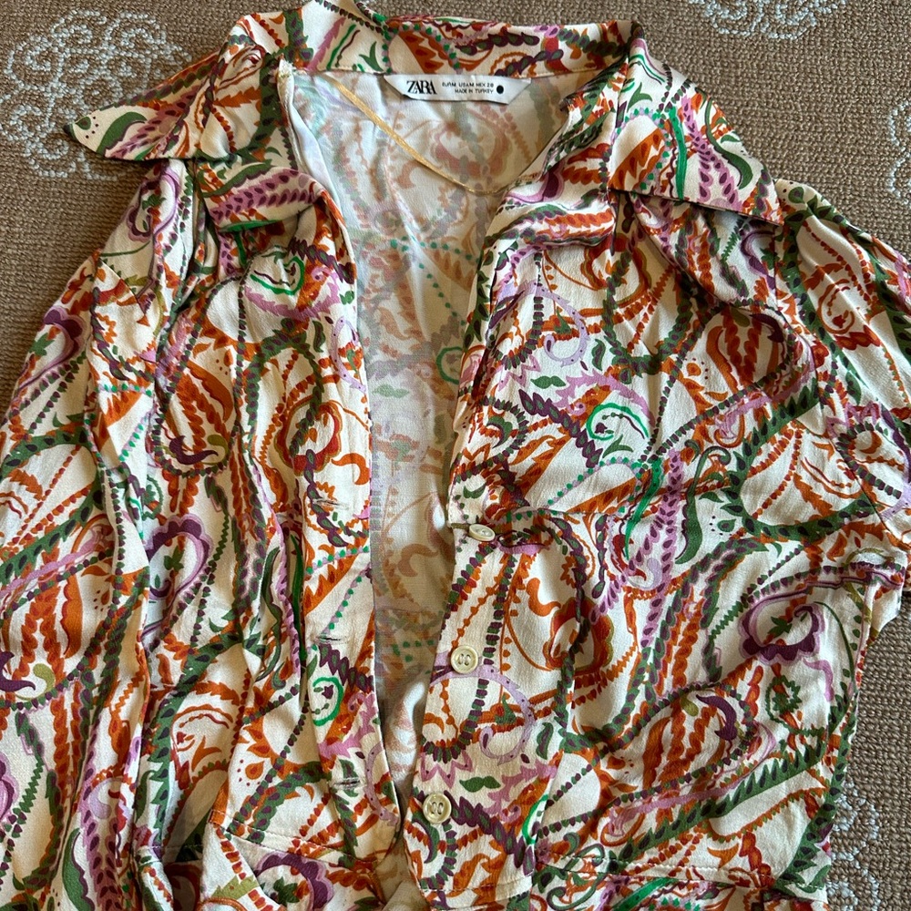 Zara Button-down